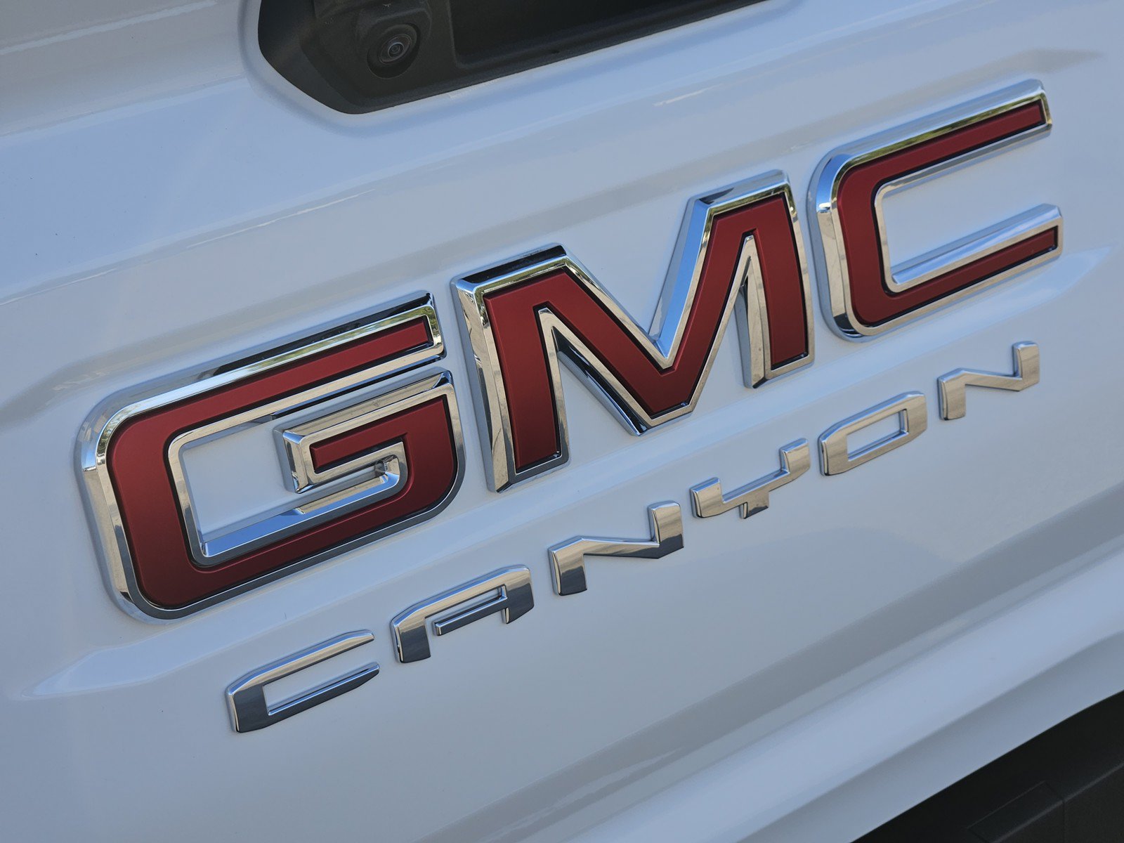 New 2026 GMC Canyon Elevation w/ Convenience Package RWD image 8