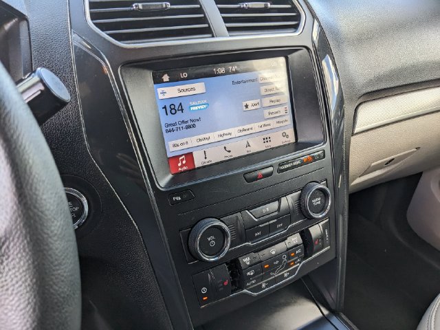 Used 2019 Ford Explorer XLT w/ Equipment Group 202A AWD/4WD image 26