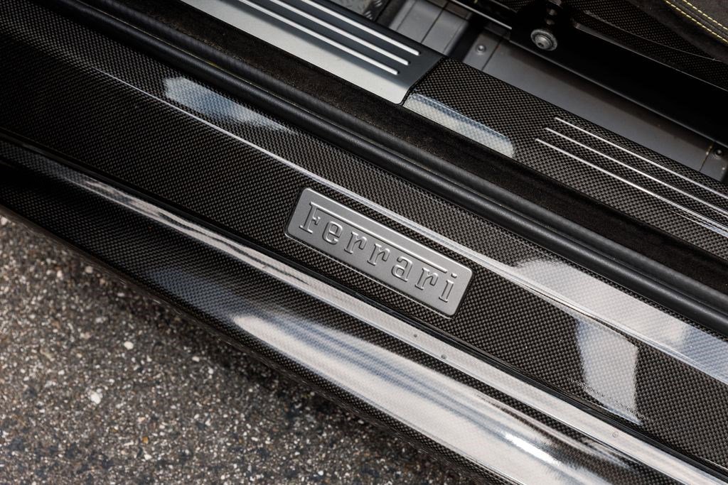 Used 2008 Ferrari F430 Scuderia RWD image 32