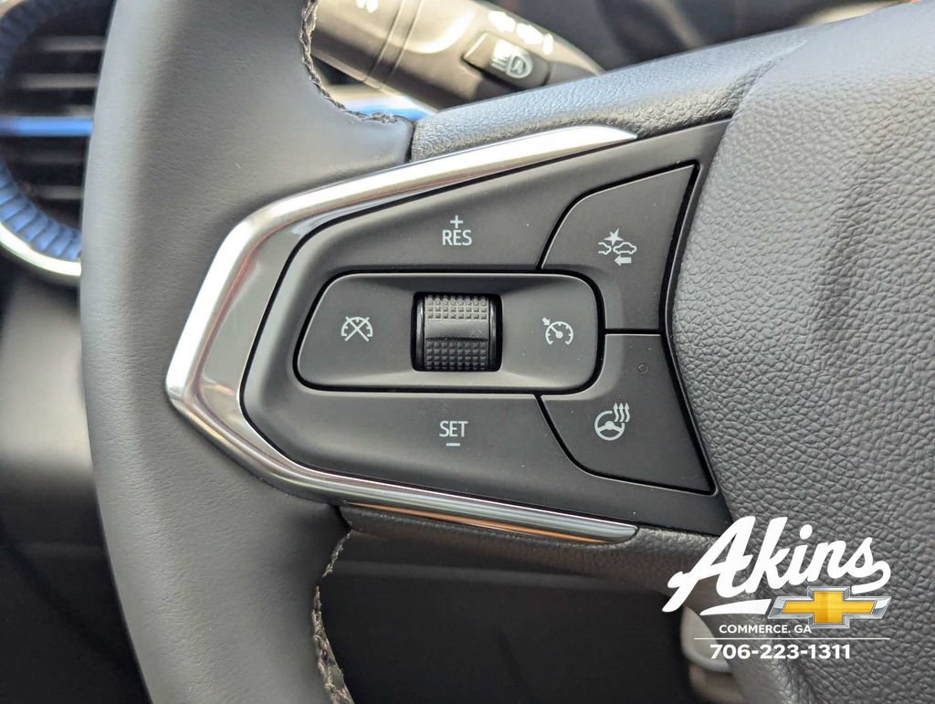 New 2026 Chevrolet Trax LT w/ Sunroof Package FWD image 25