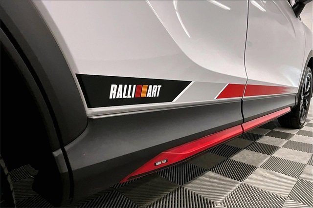 Used 2023 Mitsubishi Eclipse Cross SE image 10