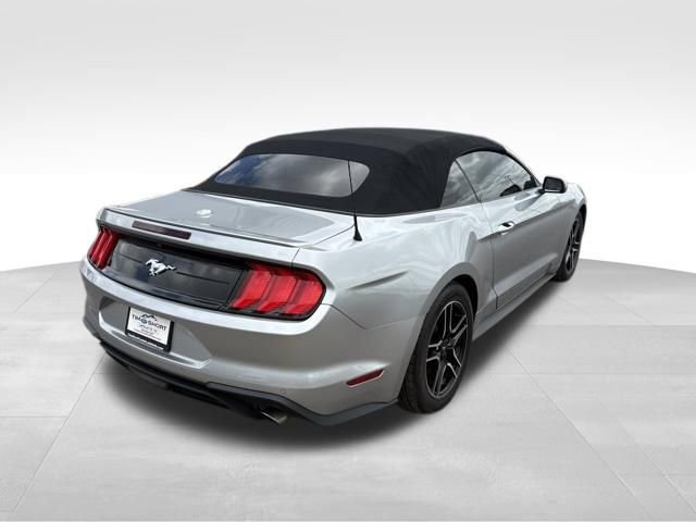 Used 2022 Ford Mustang Premium RWD image 2