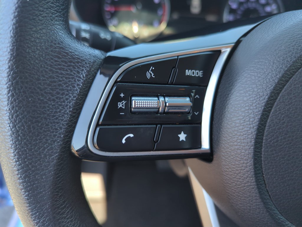 Used 2023 Kia Forte LXS FWD image 22