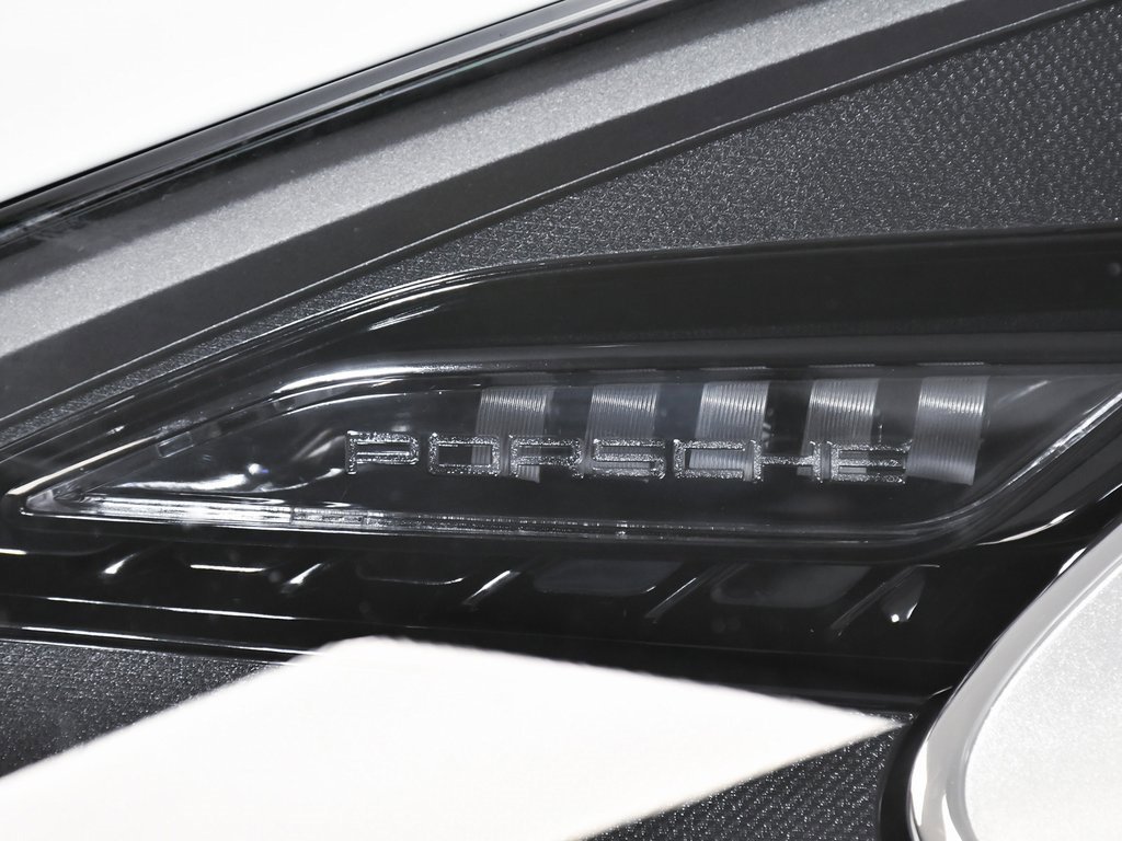 Used 2022 Porsche Cayenne Coupe image 75