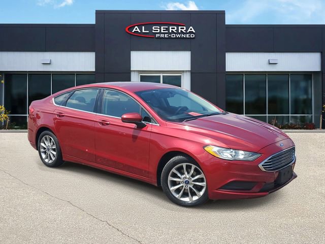 Used 2017 Ford Fusion SE w/ Fusion SE Technology Package FWD image 1