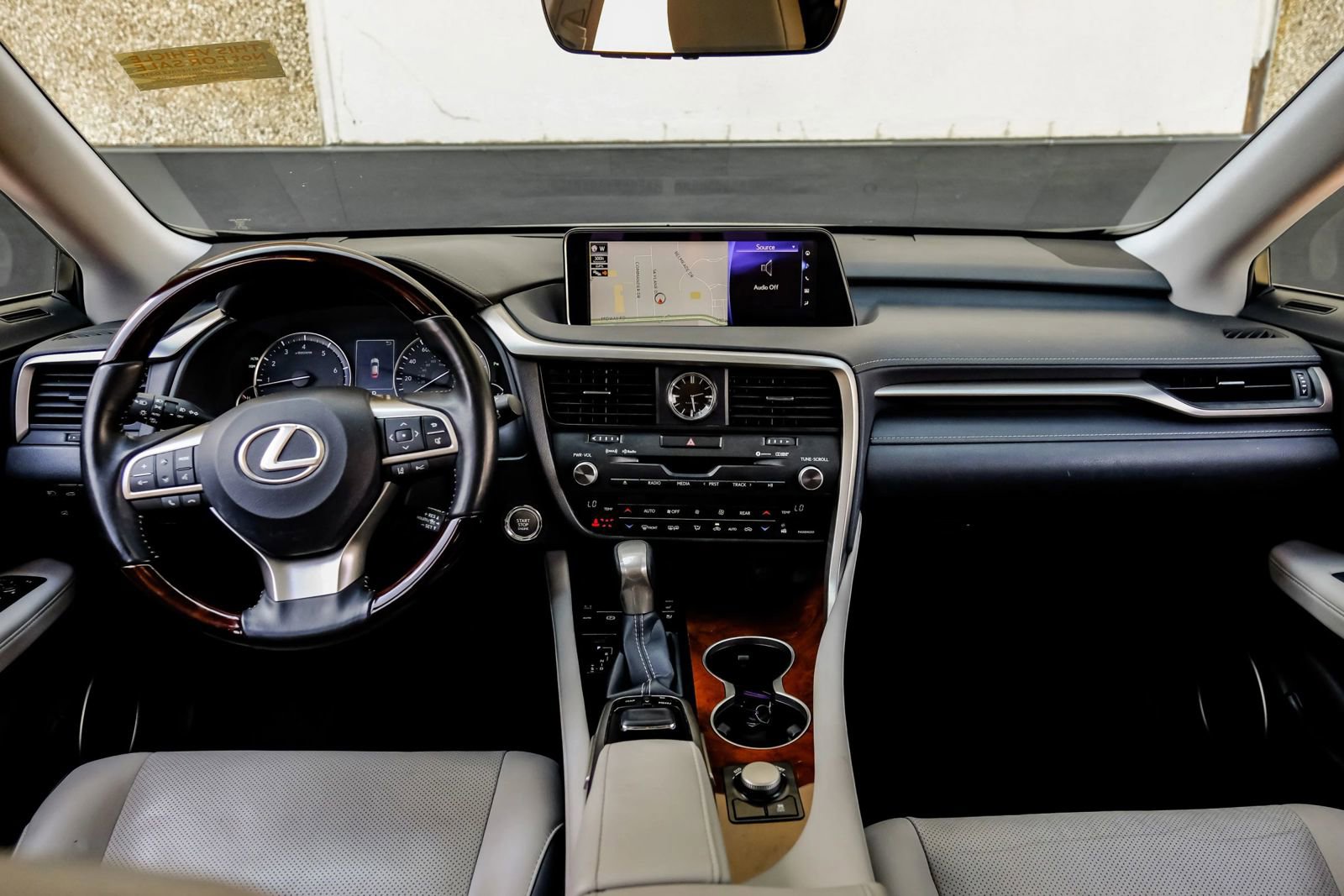 Used 2019 Lexus RX 350L FWD image 15