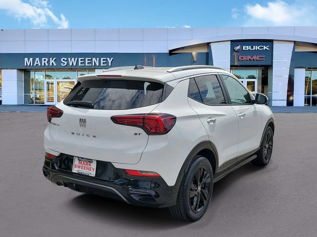 Used 2024 Buick Encore GX Sport Touring w/ Advanced Technology Package FWD image 31