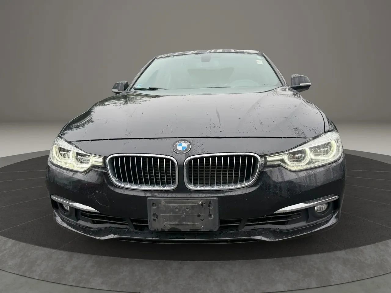 Used 2016 BMW 328i xDrive Sedan AWD/4WD image 2