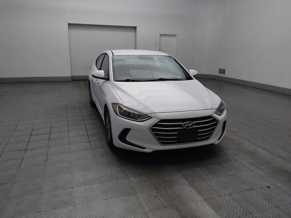 Used 2018 Hyundai Elantra SE w/ SE Connectivity Package 04 FWD image 13