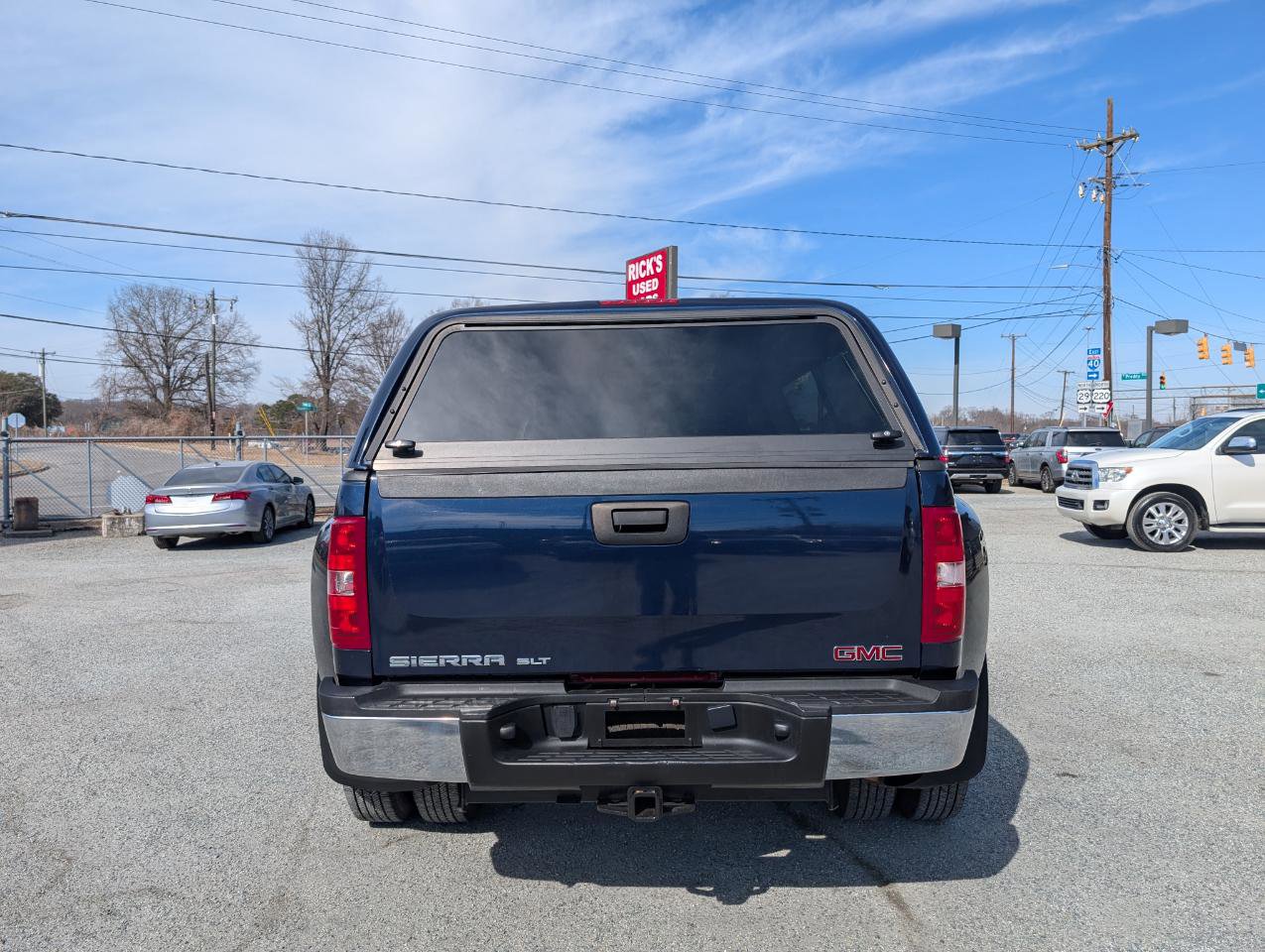 Used 2010 GMC Sierra 3500 SLT image 8