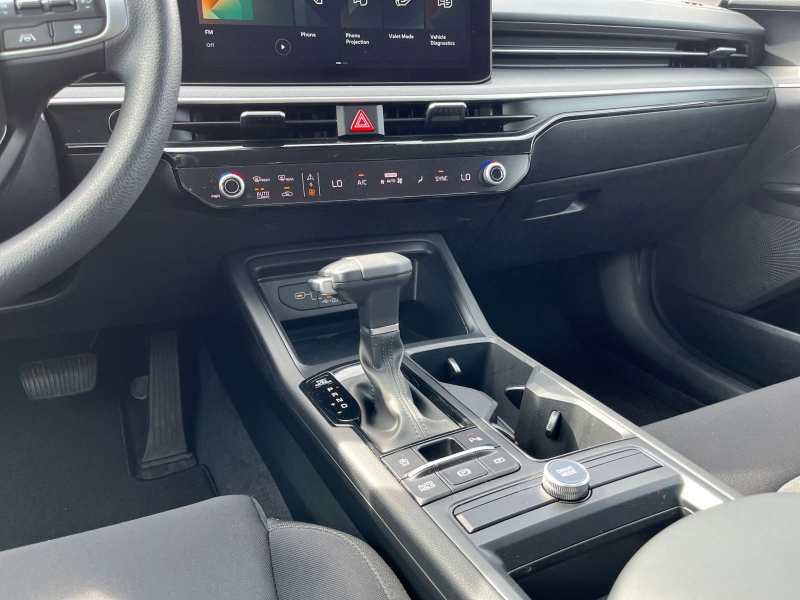 Used 2025 Kia K5 LXS image 40