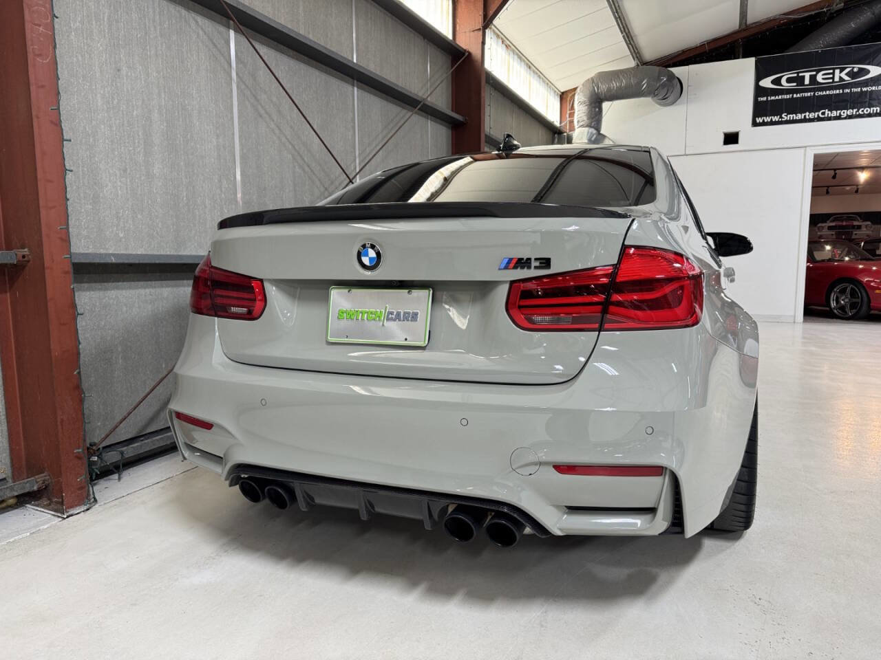 Used 2018 BMW M3 image 11
