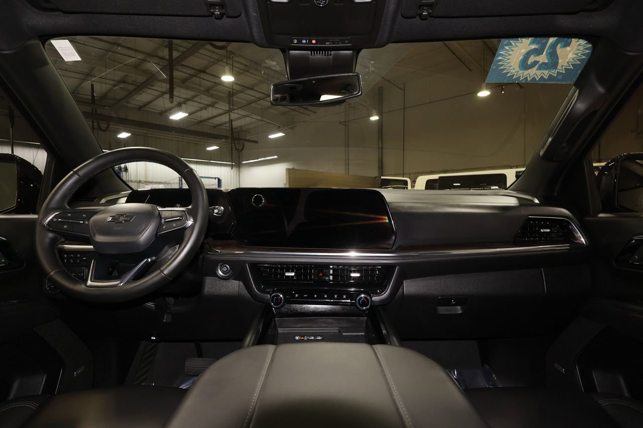 Certified 2025 Chevrolet Tahoe Z71 w/ Comfort Package image 31