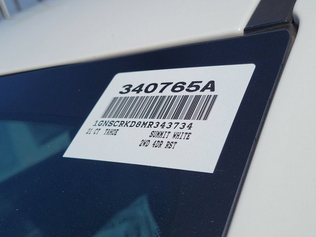 Used 2021 Chevrolet Tahoe RST w/ Luxury Package RWD image 32
