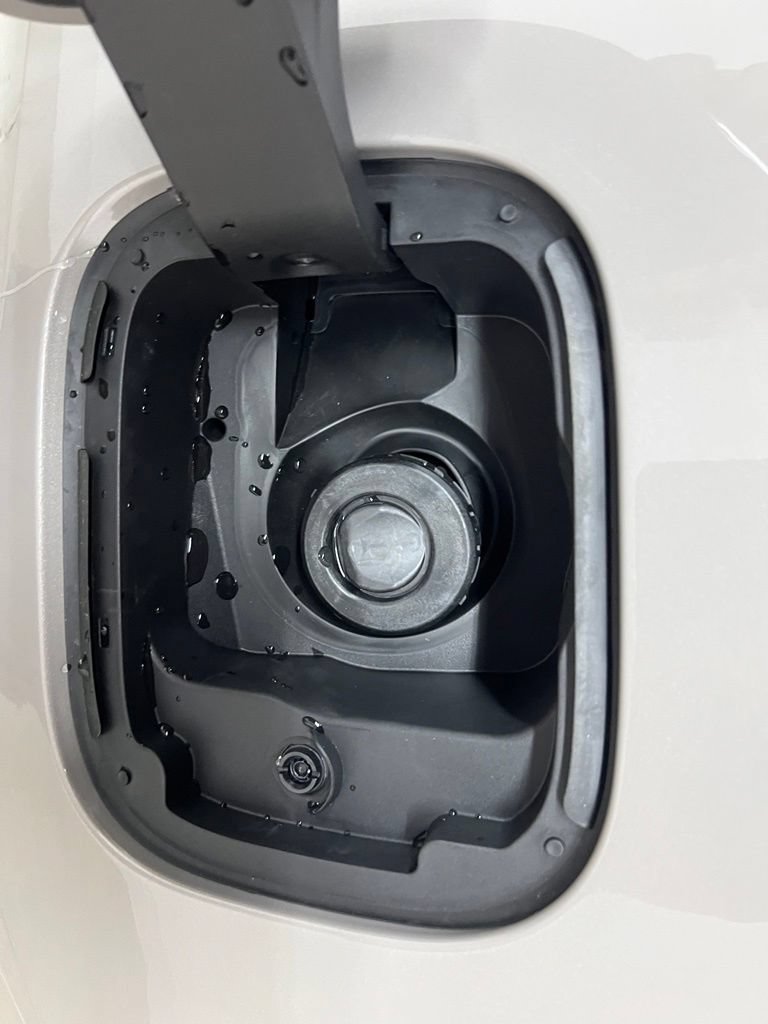 New 2027 GMC Terrain AT4 w/ LPO, Floor Liner Package AWD/4WD image 37