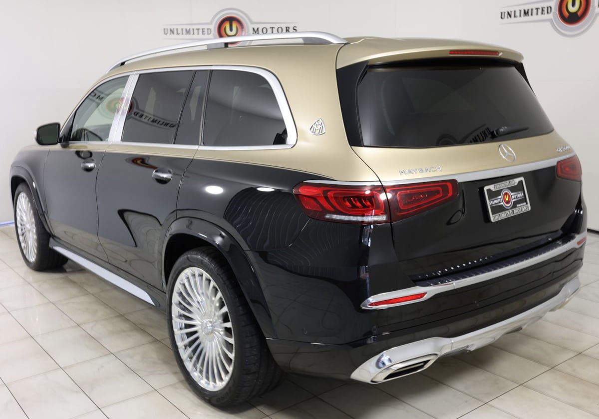 Used 2023 Mercedes-Benz Maybach GLS 600 4MATIC image 4