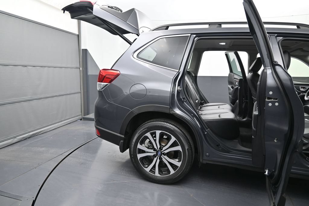 Used 2021 Subaru Forester Limited AWD/4WD image 10
