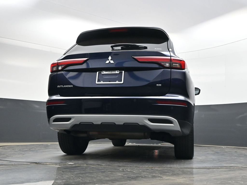 Used 2024 Mitsubishi Outlander SE AWD/4WD image 32