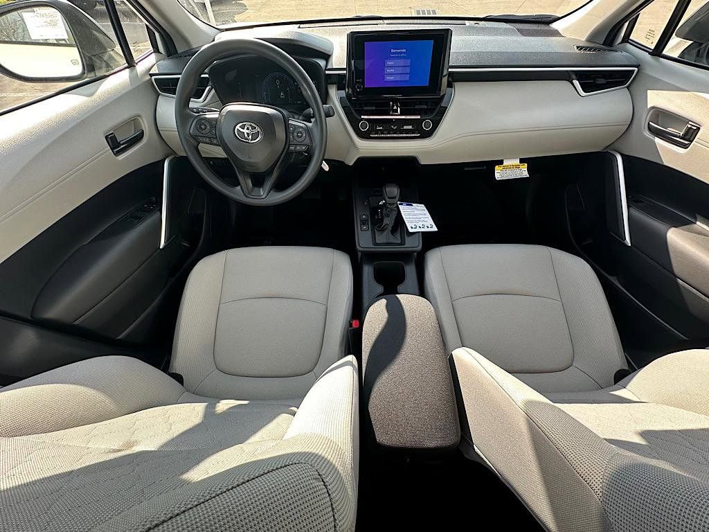 New 2026 Toyota Corolla Cross L image 11