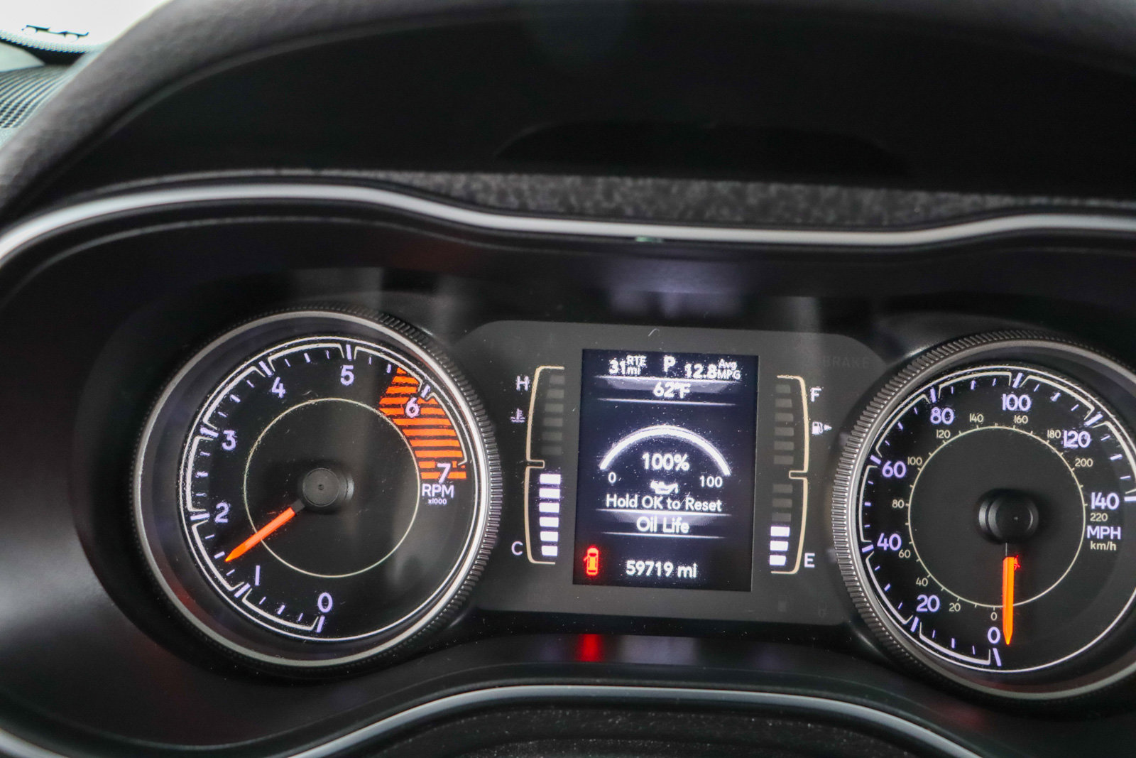 Used 2019 Jeep Cherokee Latitude Plus w/ Comfort/Convenience Group image 15