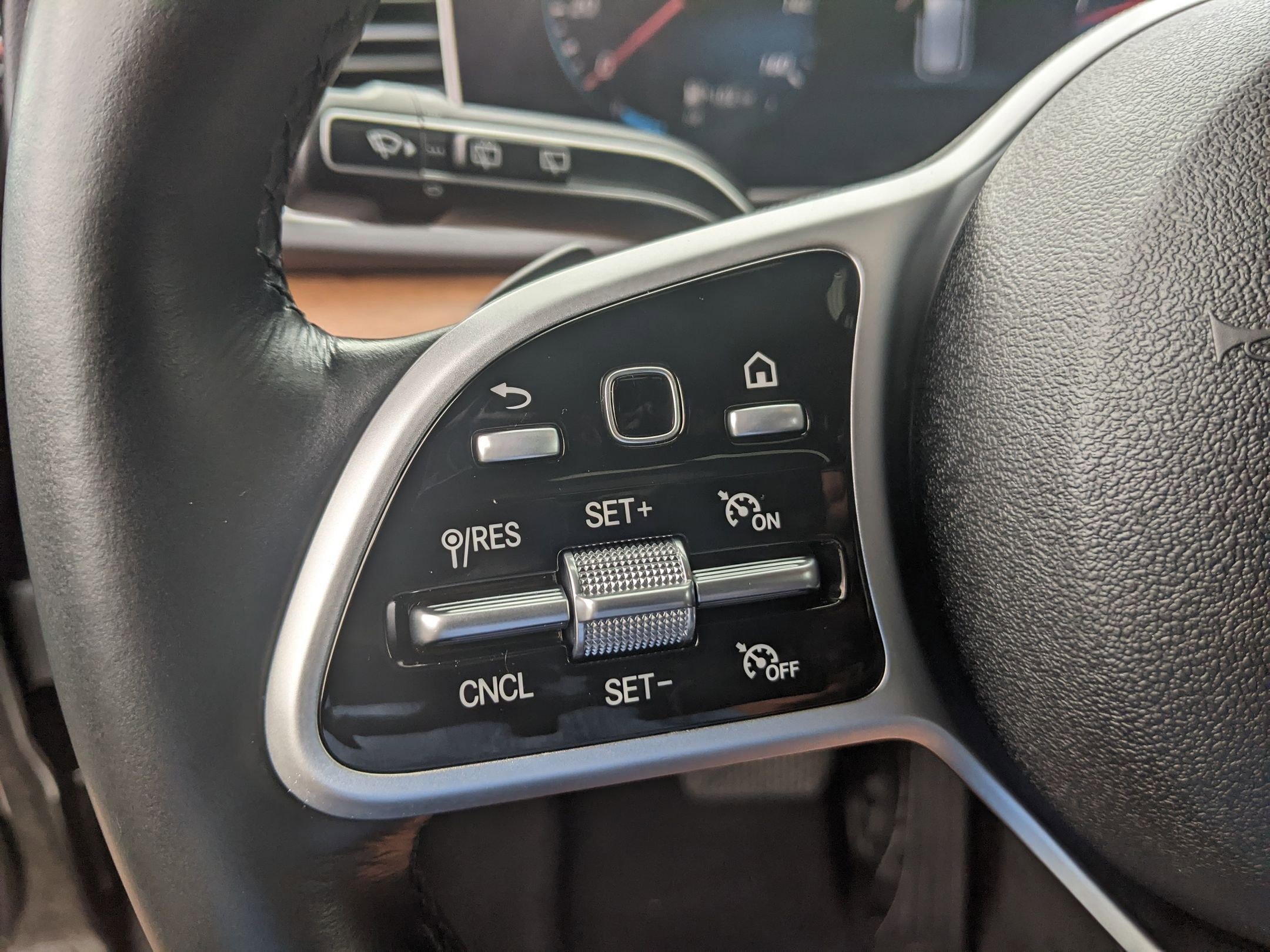 Certified 2021 Mercedes-Benz GLE 350 image 16