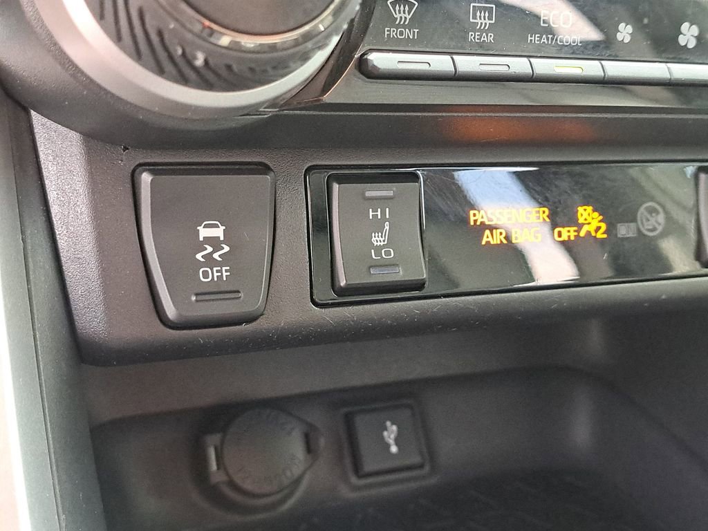 Certified 2021 Toyota RAV4 XSE image 26