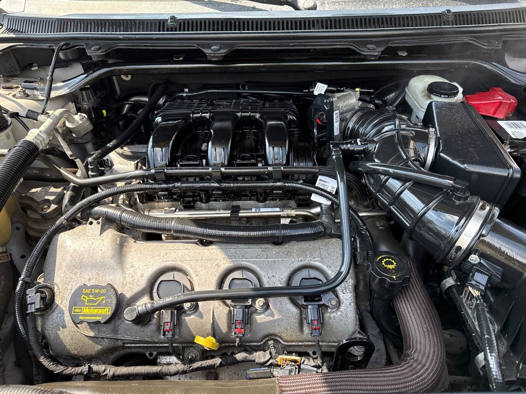 Used 2010 Ford Flex SEL FWD image 21