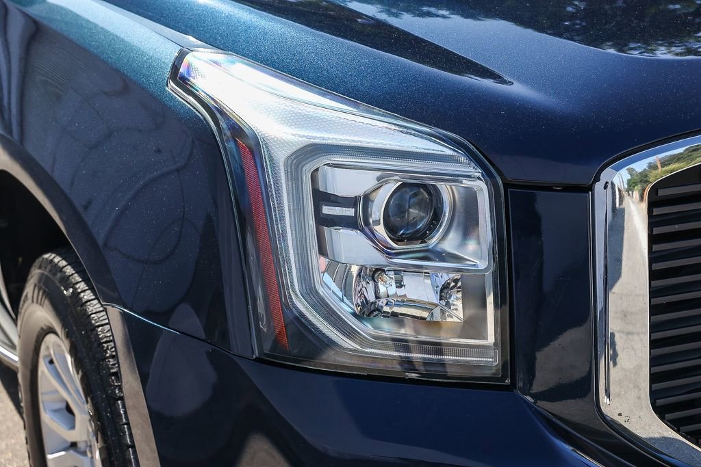 Used 2018 GMC Yukon SLE image 13