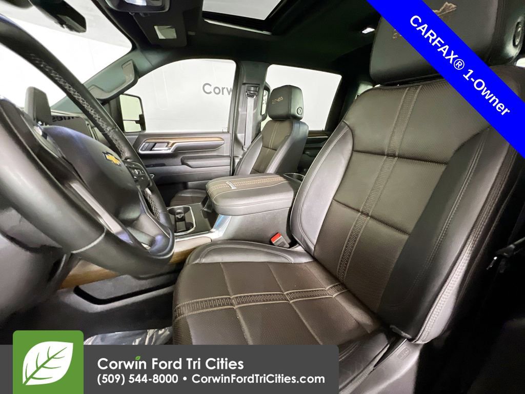Used 2025 Chevrolet Silverado 3500 High Country w/ Technology Package image 25