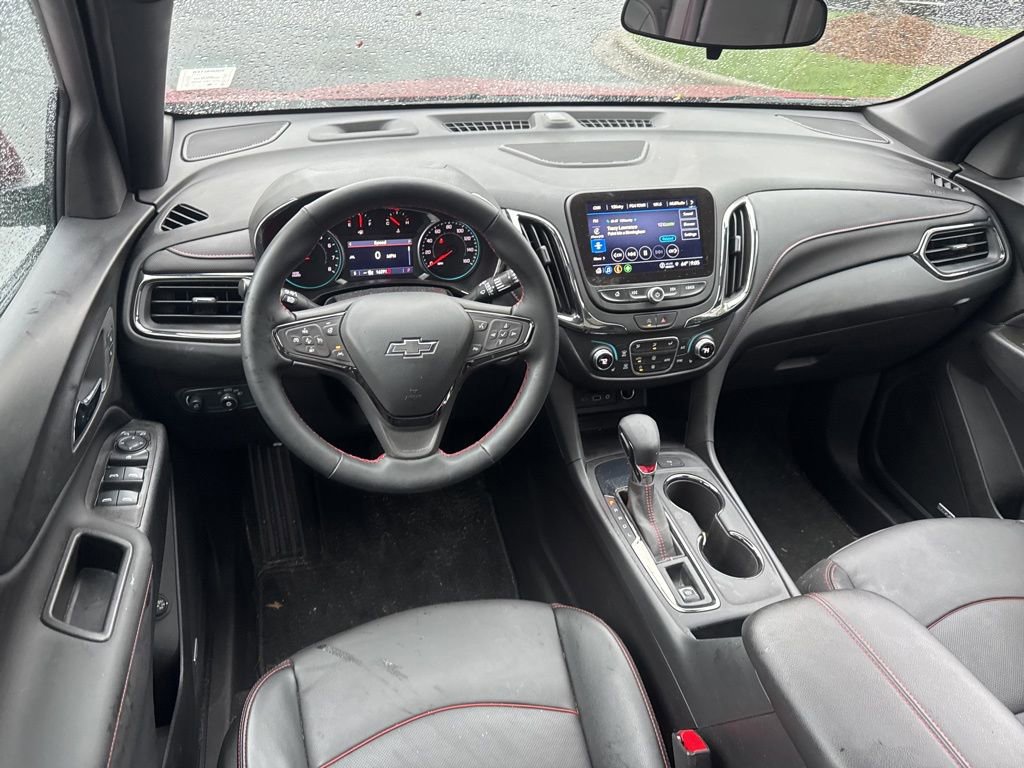 Used 2024 Chevrolet Equinox RS w/ RS Leather Package image 2