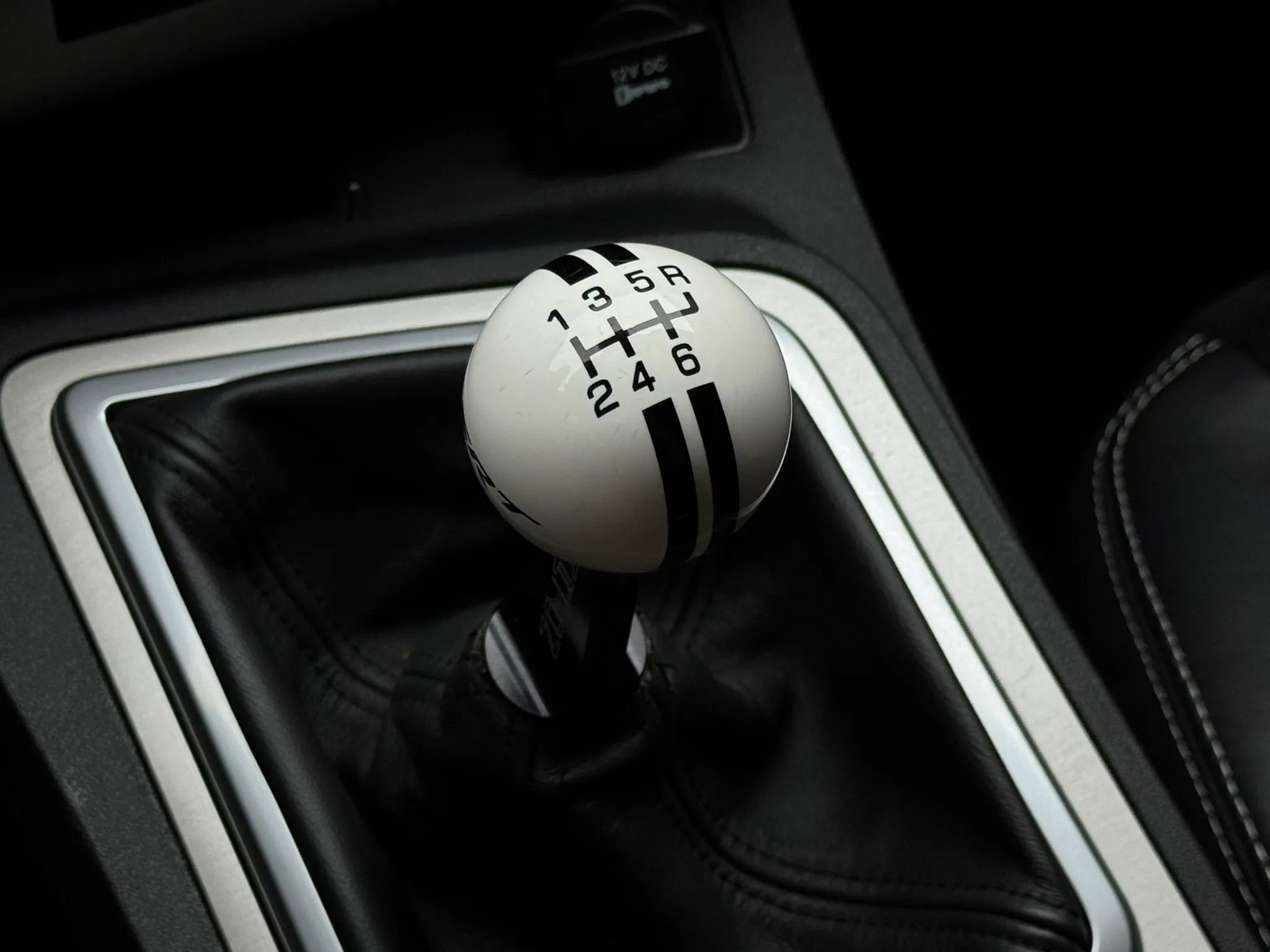 Used 2012 Dodge Challenger SRT8 RWD image 37