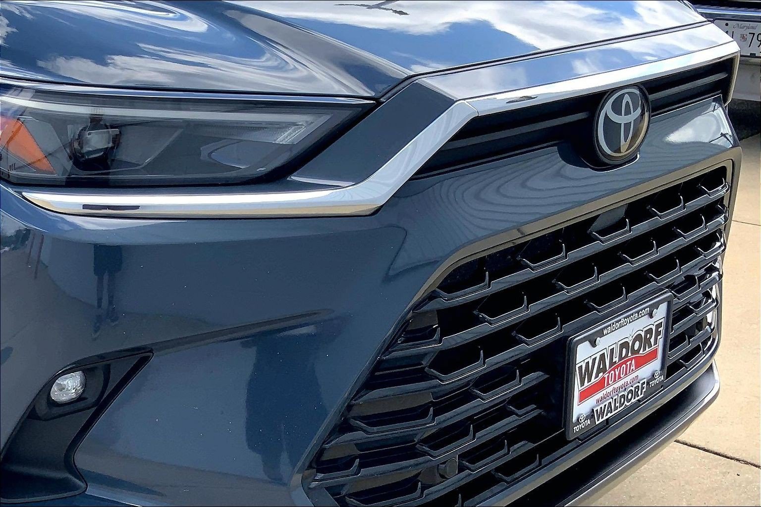 Used 2024 Toyota Grand Highlander AWD image 35