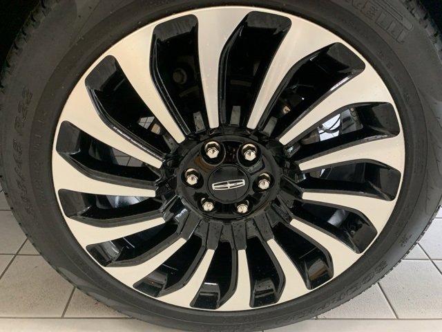 Used 2024 Lincoln Navigator L Black Label image 8