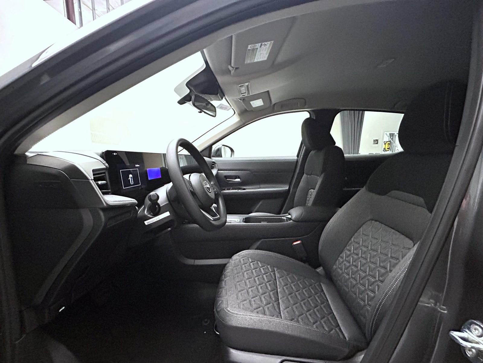 New 2027 Nissan Kicks SV AWD/4WD image 10