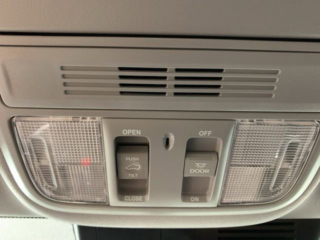 Used 2022 Honda CR-V EX image 21