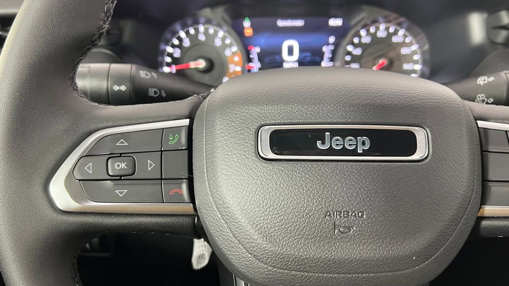 New 2026 Jeep Compass Latitude image 8