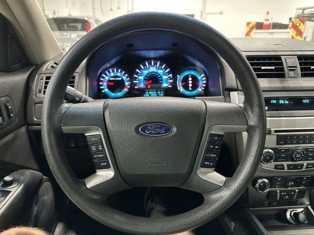 Used 2012 Ford Fusion SE image 15