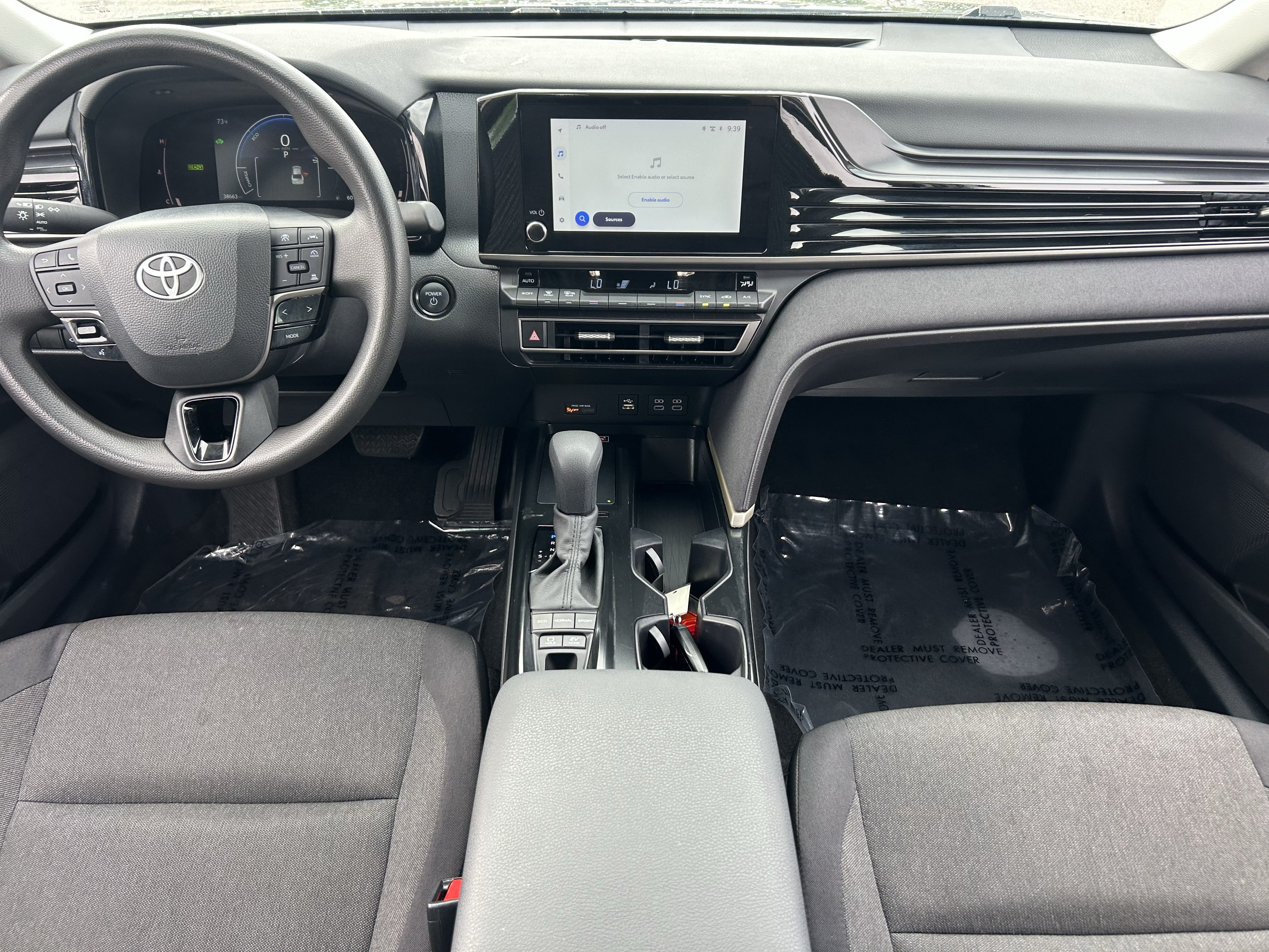 Used 2025 Toyota Camry LE FWD image 14