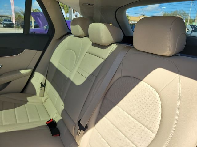 Used 2020 Mercedes-Benz GLC 300 image 12