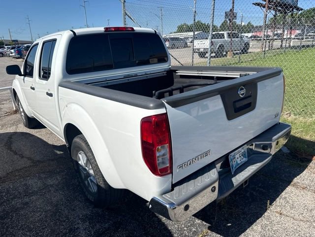 Used 2016 Nissan Frontier SV w/ SV Value Truck Package RWD image 7