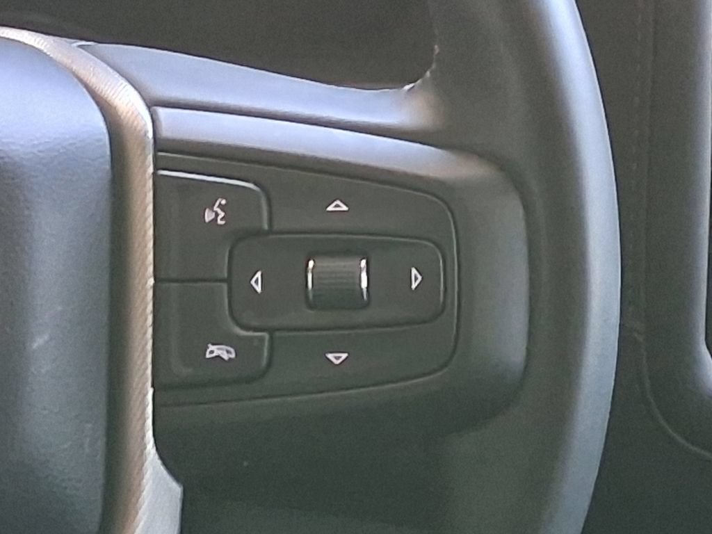 Used 2023 GMC Yukon Denali RWD image 13