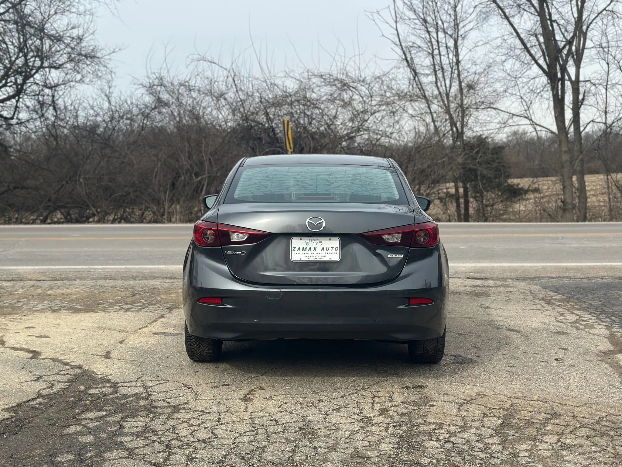 Used 2017 MAZDA MAZDA3 Sport w/ Preferred Equipment Package image 3