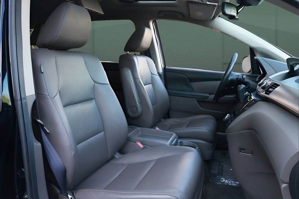 Used 2016 Honda Odyssey Touring image 28