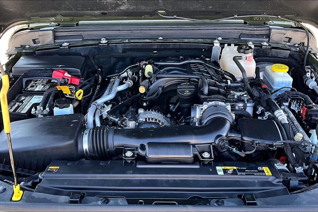 Used 2022 Jeep Wrangler Unlimited Sahara w/ LED Lighting Group image 28