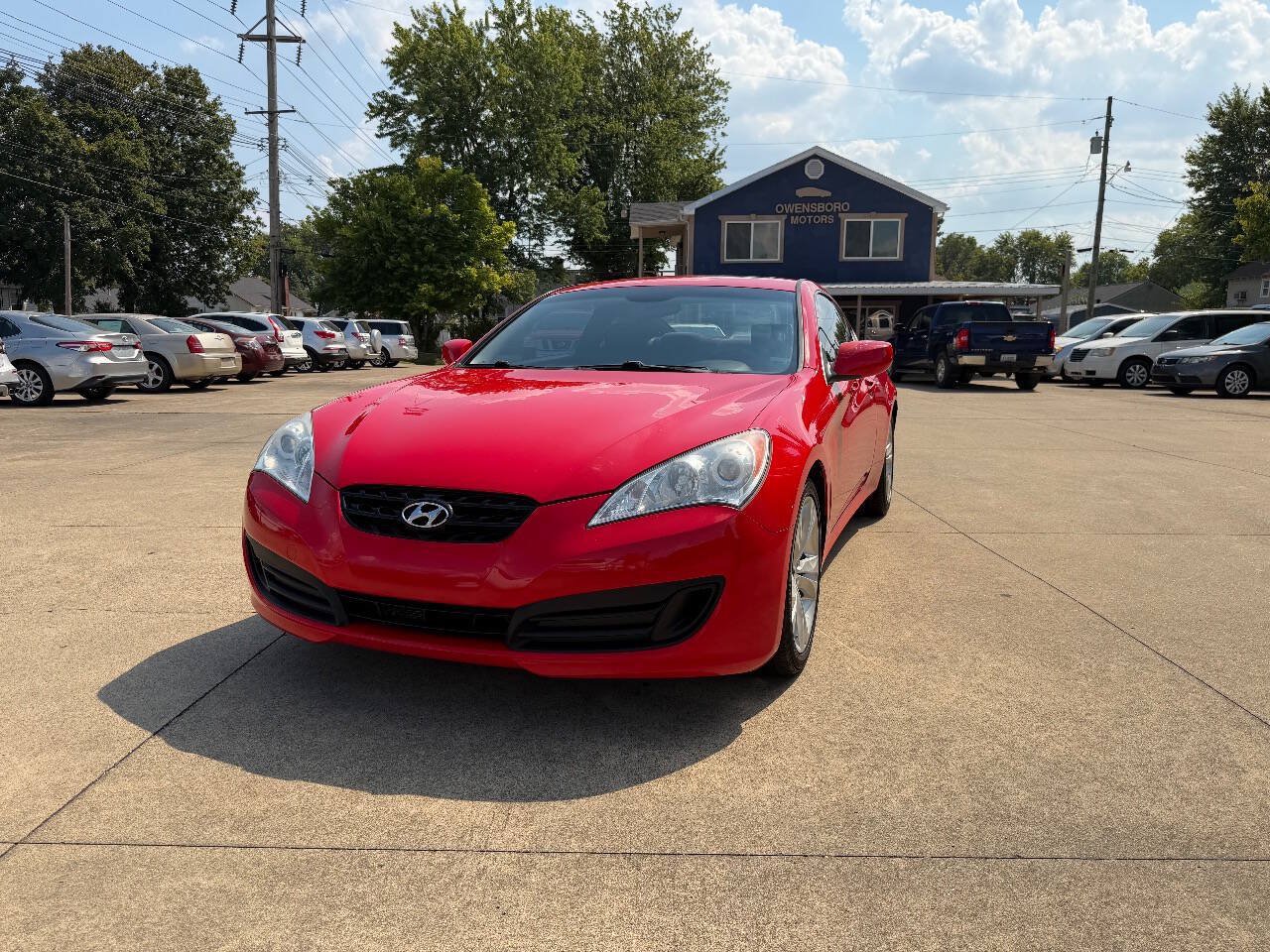 Used 2010 Hyundai Genesis 2.0T RWD image 1