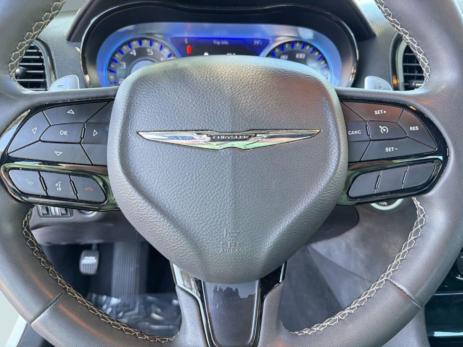 Used 2023 Chrysler 300 S RWD image 17