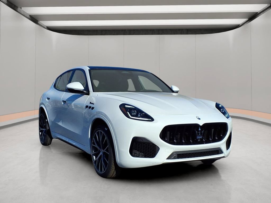 New 2026 Maserati Grecale Modena AWD/4WD image 1