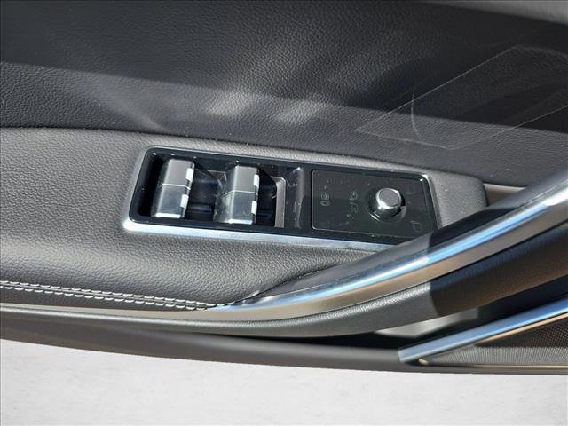 New 2024 Jaguar XF R-Dynamic SE AWD/4WD image 26