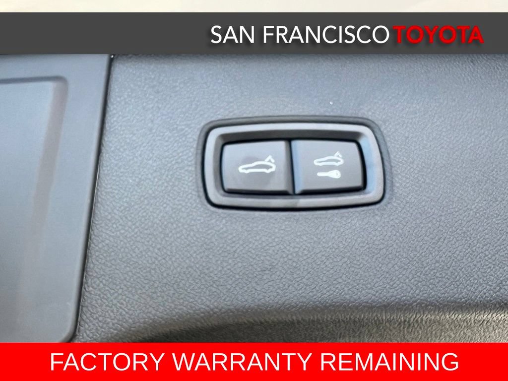 Used 2024 Porsche Cayenne S AWD/4WD image 41