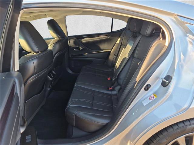 Used 2019 Lexus ES 350 w/ Accessory Package 2 FWD image 19